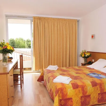 Le Domaine Du Mas Blanc By Popinns 4*