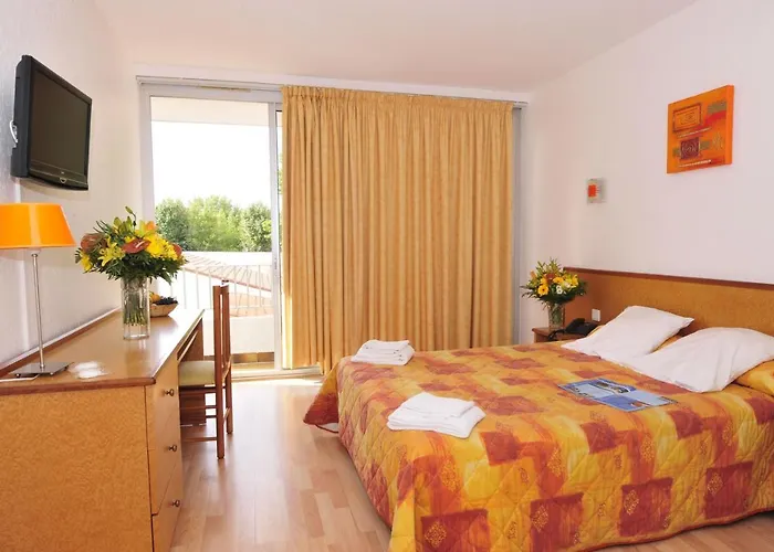 Le Domaine Du Mas Blanc By Popinns 4*