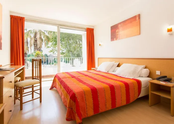 Hotel Le Domaine Du Mas Blanc By Popinns 4*